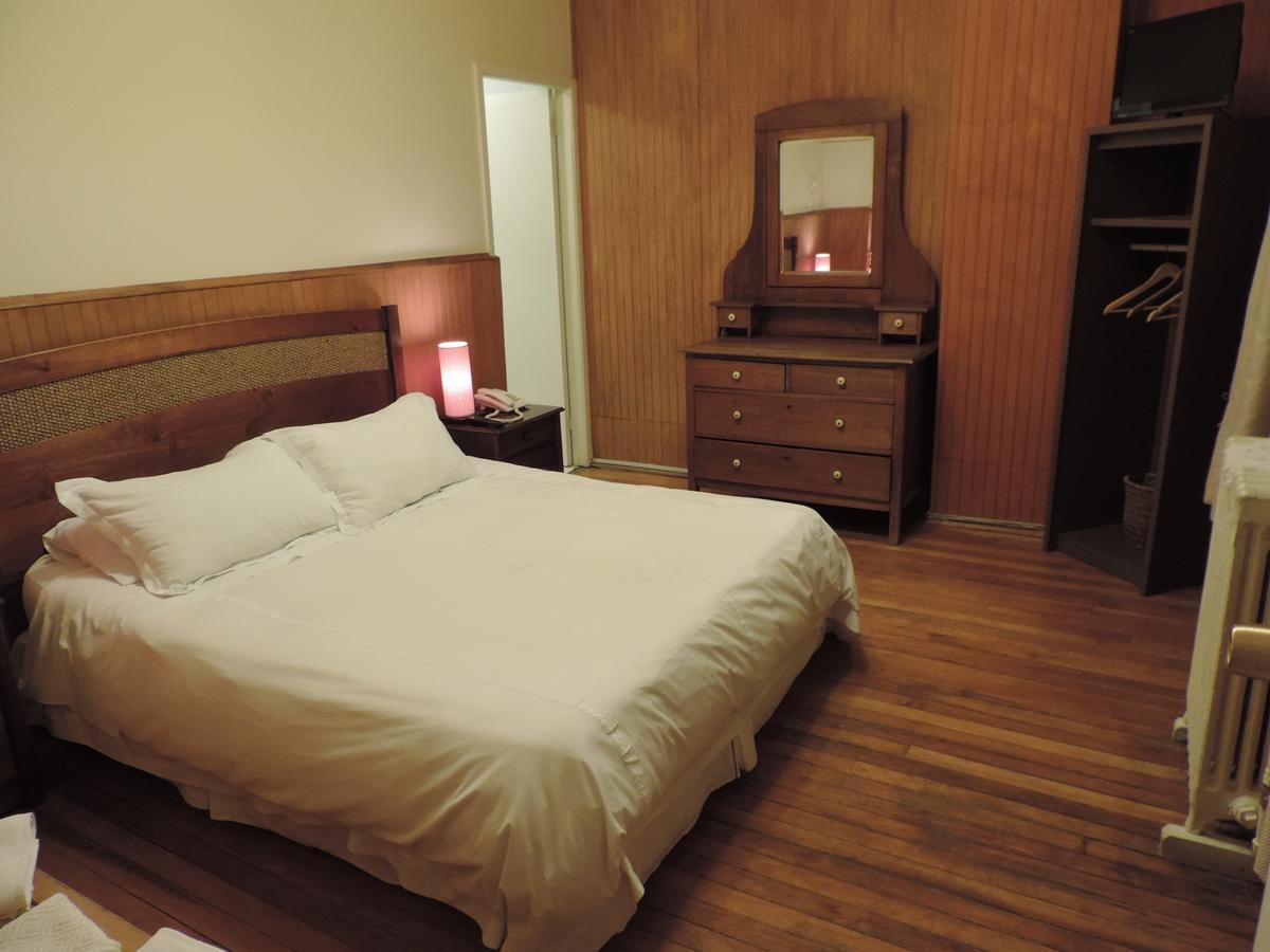 Hostal Oro Fueguino 푼타아레나스 외부 사진