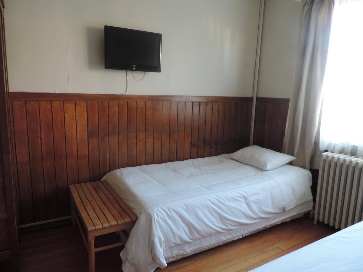 Hostal Oro Fueguino 푼타아레나스 외부 사진
