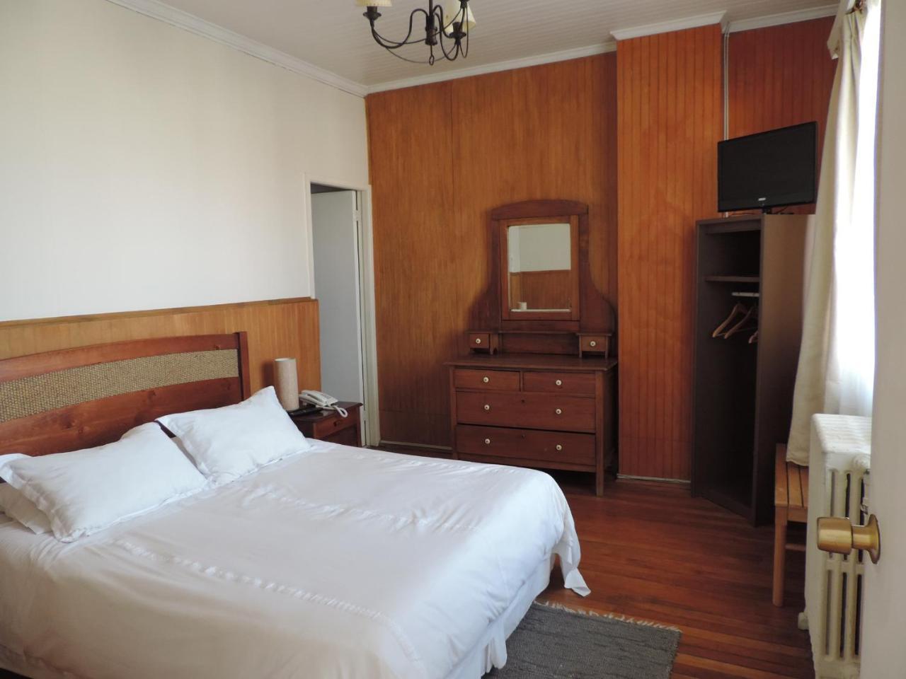 Hostal Oro Fueguino 푼타아레나스 외부 사진